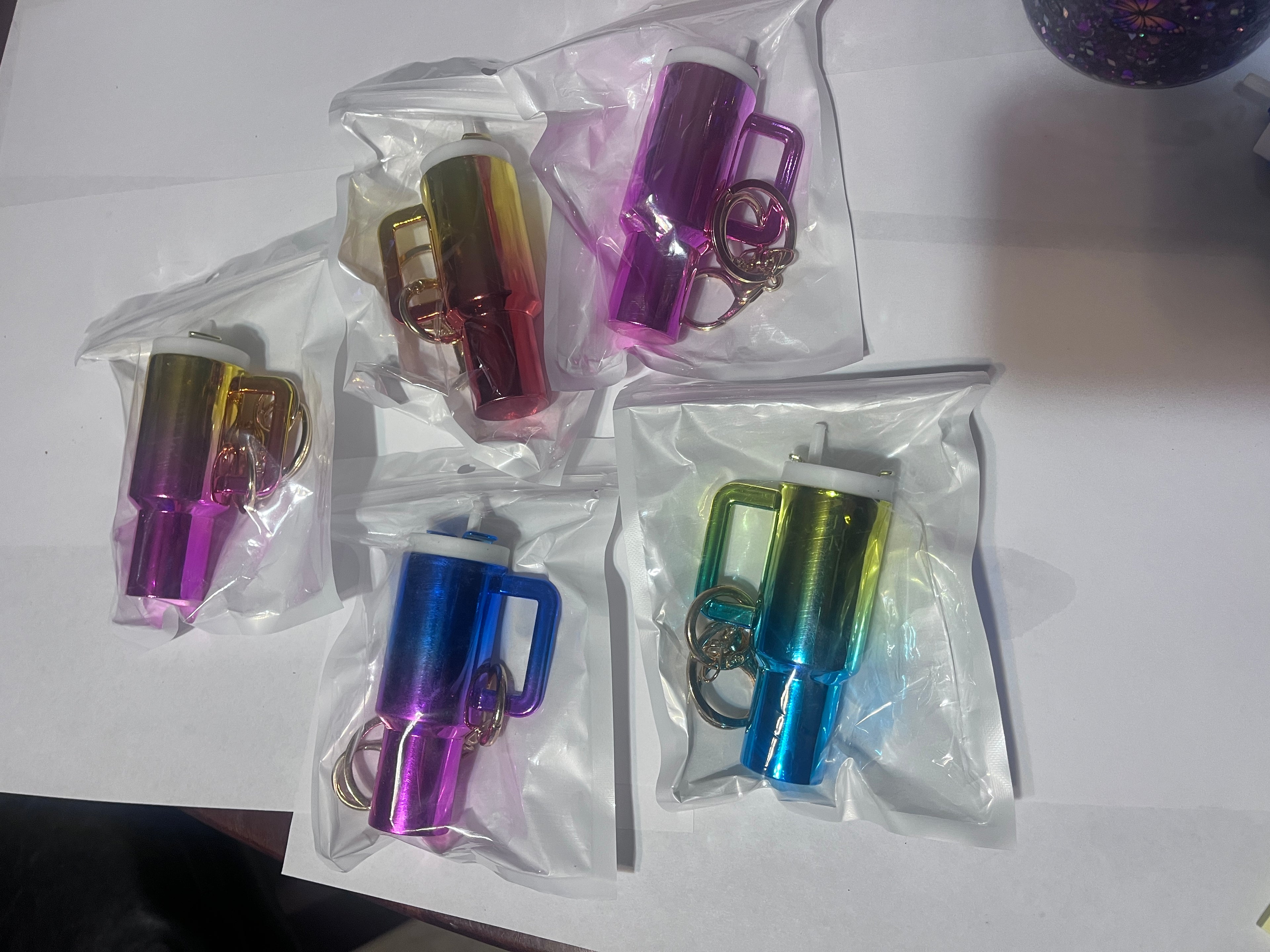 Metallic keychain tumbler