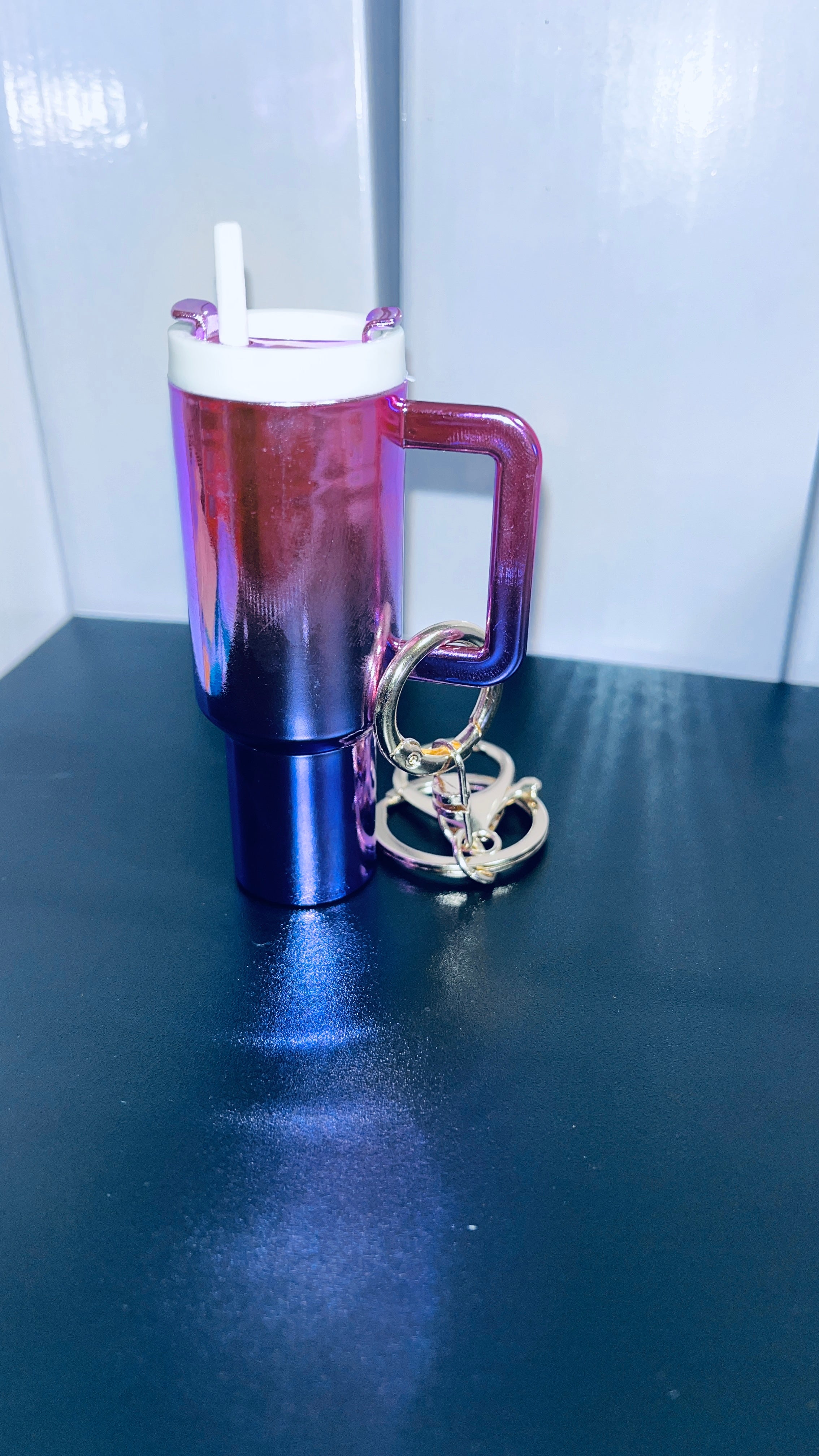 Metallic keychain tumbler