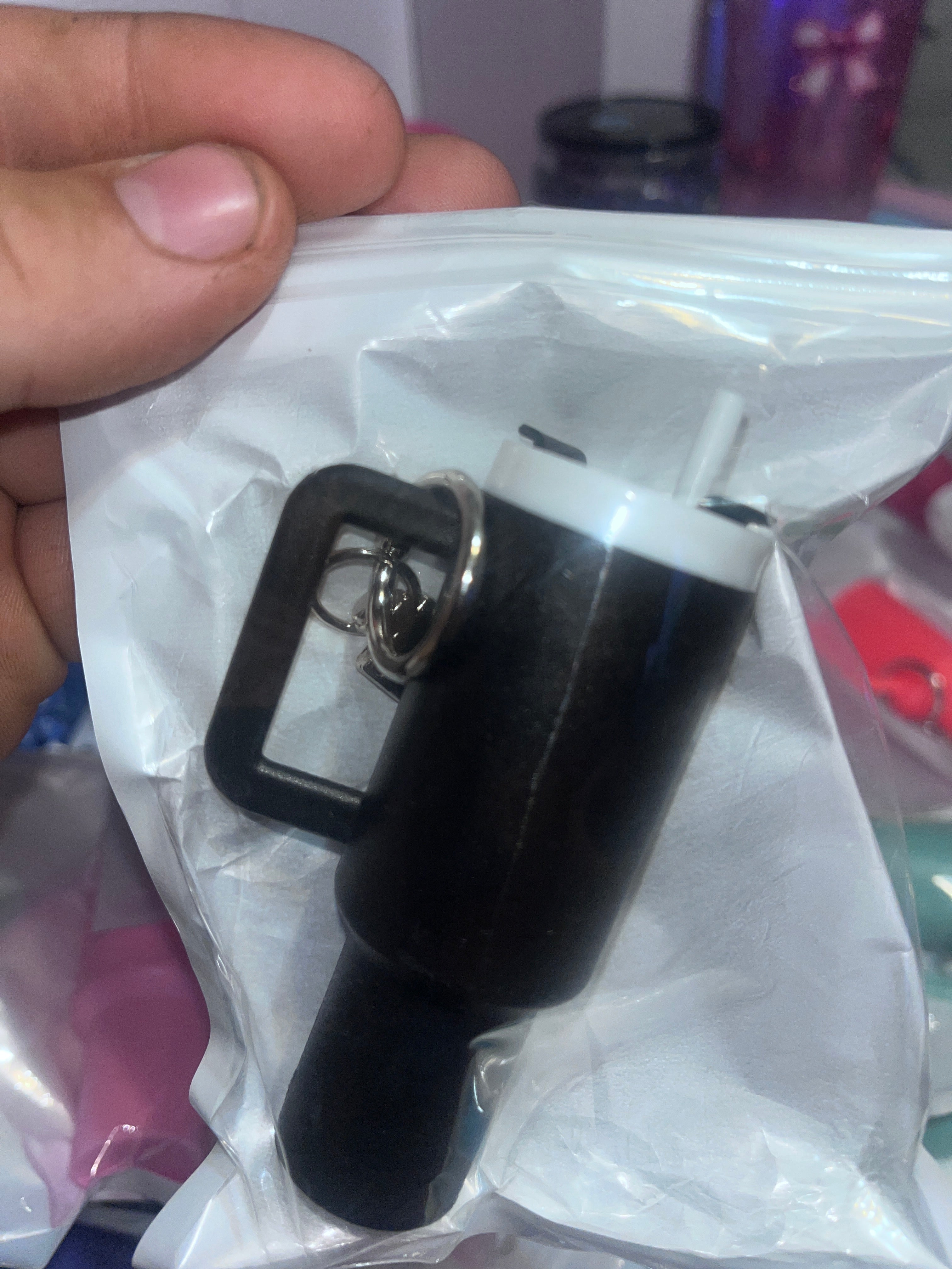 Without wrap Keychain tumbler